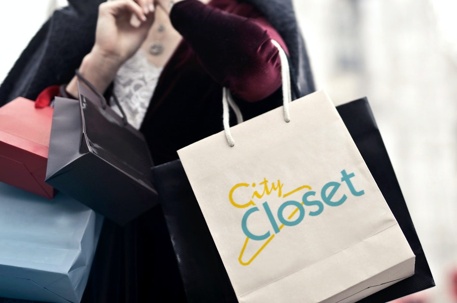 city-closet-logo-bag-2