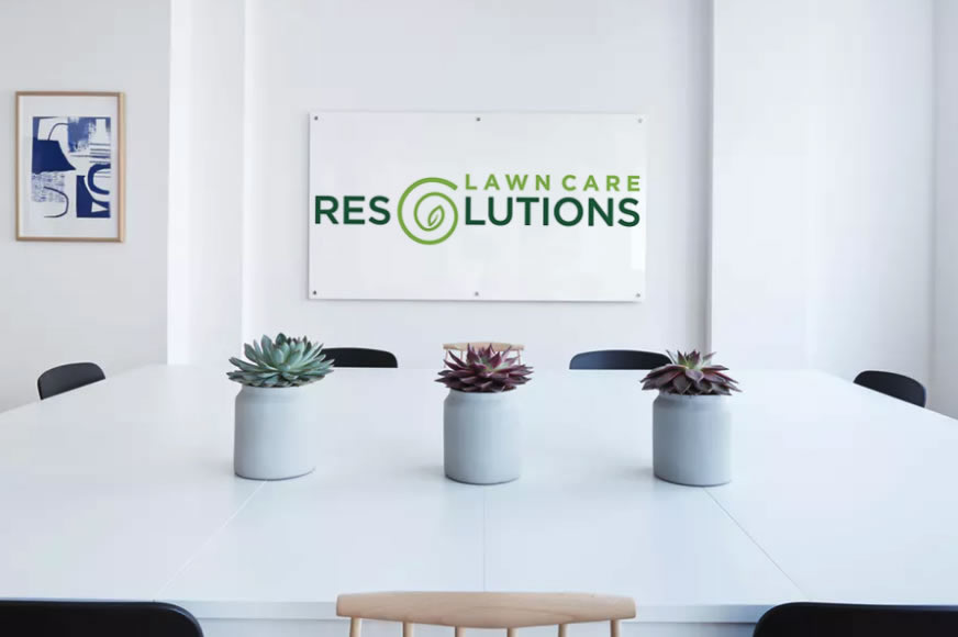 lawncare-resolutions-logo